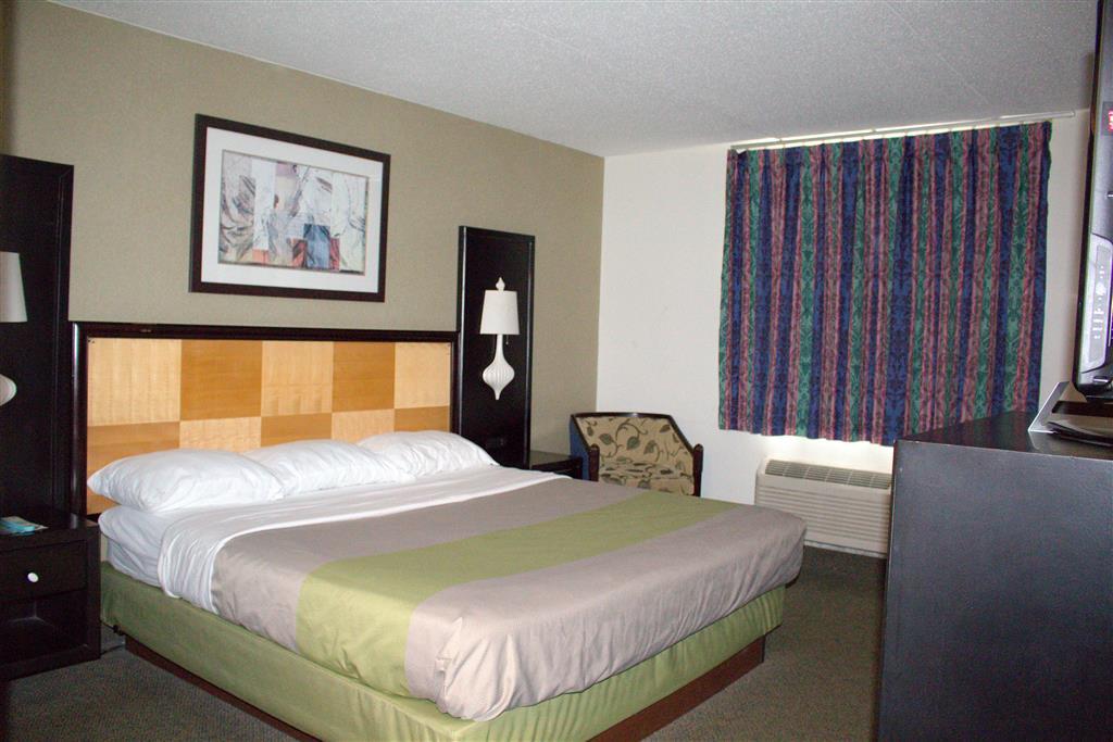 Comfort Inn & Suites Pittsburgh Gibsonia Room photo